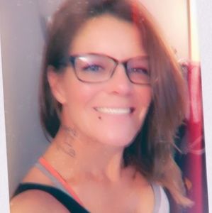 Meet your Posher, Valerie